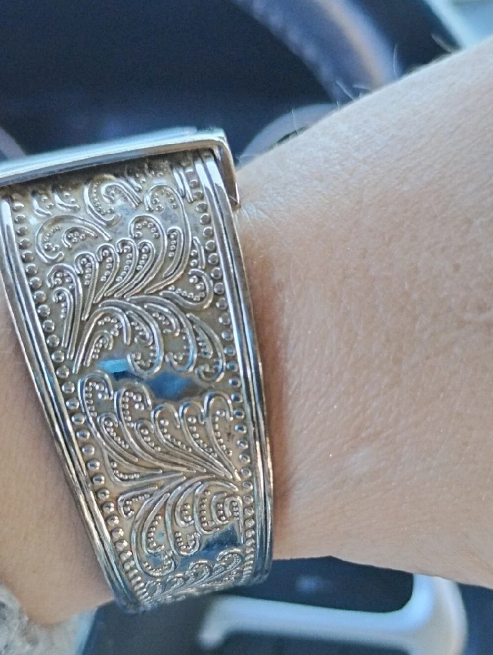 Paisley Watch Elegant Silver-Tone Women's Square Dial Watch